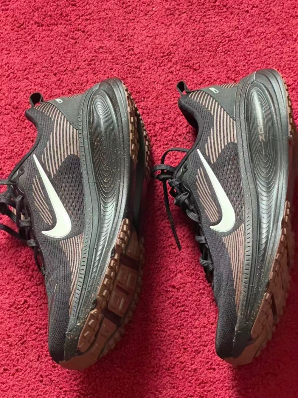 Nike Vomero 18 Running Shoe Mens Size 10 - ‘Coffee Bean Pack’